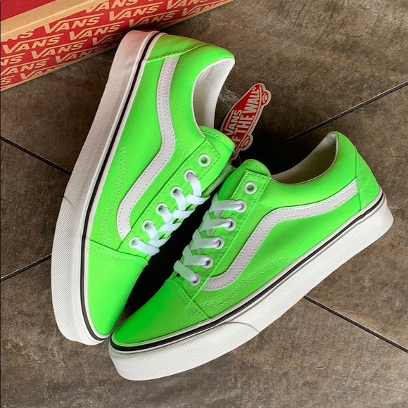 ••VANS OLD SKOOL NEON GREEN GECKO/TRUE WHITE men’s - Picture 2 of 16